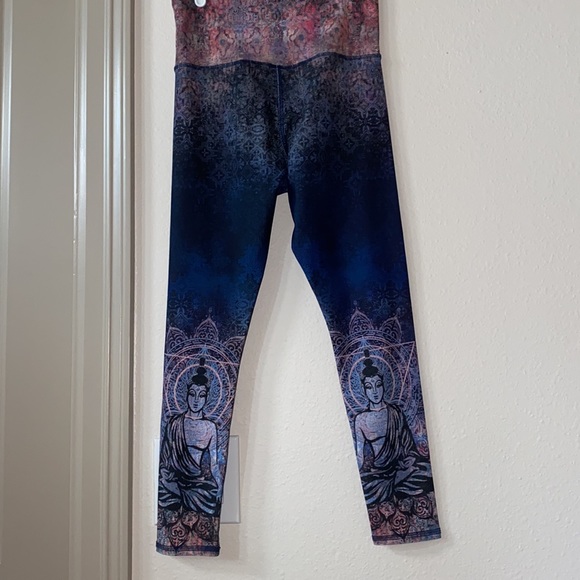 NWOT Evolution and Creation EVCR athletic yoga leggings - Picture 4 of 6